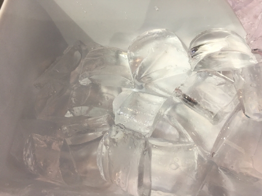 50 Capacité 220V Appareil de fabrication de glace comestible