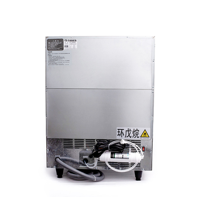 Appareils de réfrigération commerciaux 220v Cube Ice Machine avec 22*22*22mm de taille de glace
