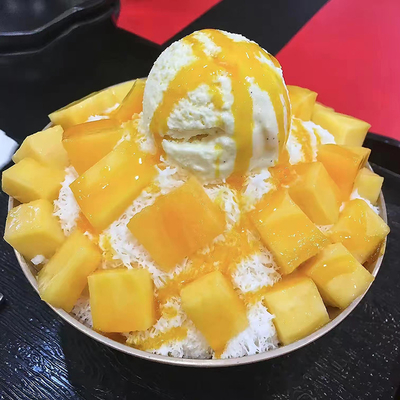 Capacité de stockage de glace quotidienne de 68 kg Personnaliser Bingsu machine à raser la glace avec compétitif