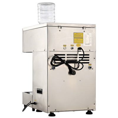 220 kg par jour Puissant Bingsu Lait Neige Fabricant de glace LZ-520 avec 550g de capacité de remplissage